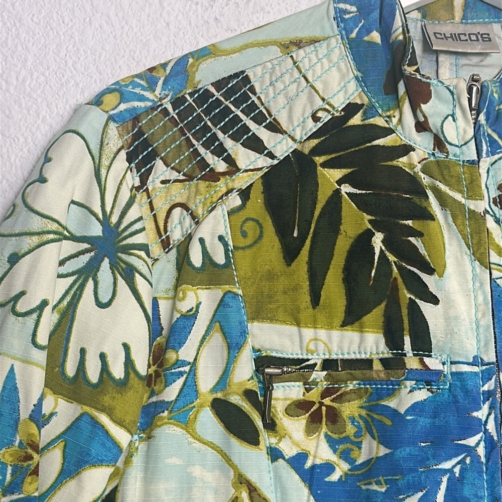 Chicos Womens Size 1 Medium 8 Mandarin Collar Full‎ Zip Floral Retro Jacket - Picture 3 of 12